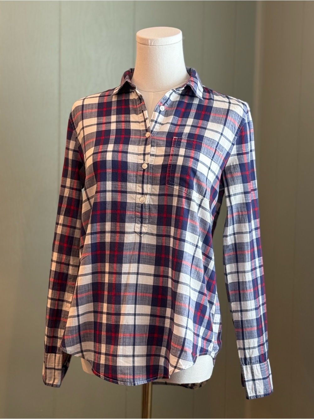 J. Crew Plaid Pullover 100% Cotton Long-Sleeve Half Button-Down Size XS